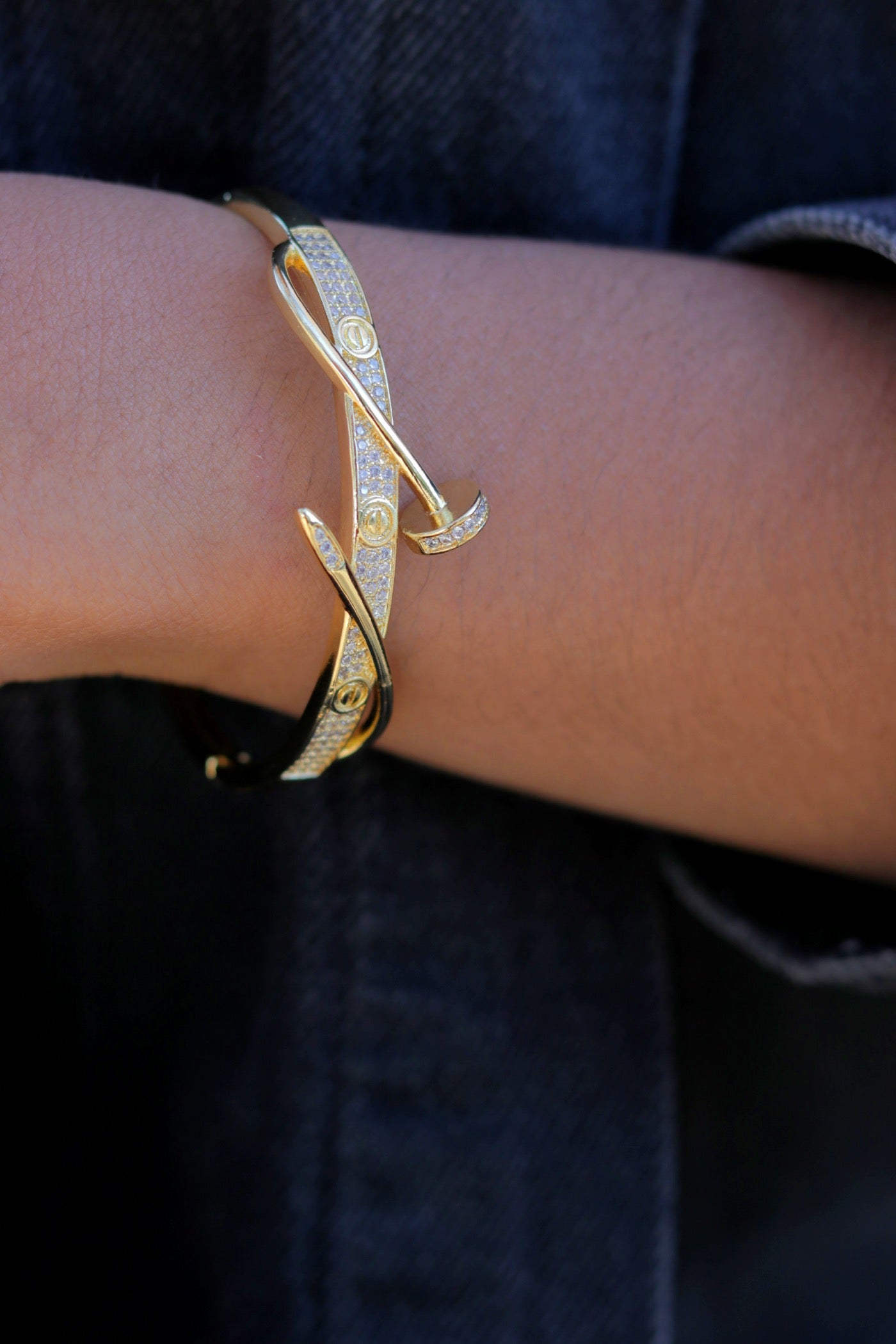 Spiral Nail bangle